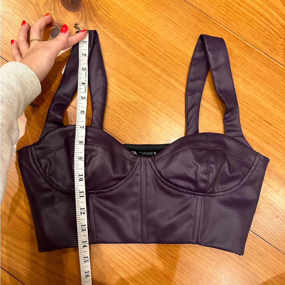 Leather Top - Picture 8 of 10